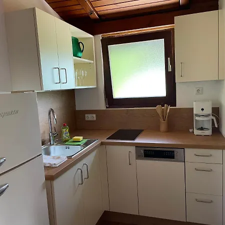 Ferienhaus Direkt Am Ossiacher See *