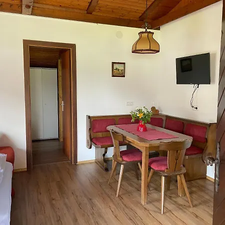 Appartamento Ferienhaus Direkt Am Ossiacher See